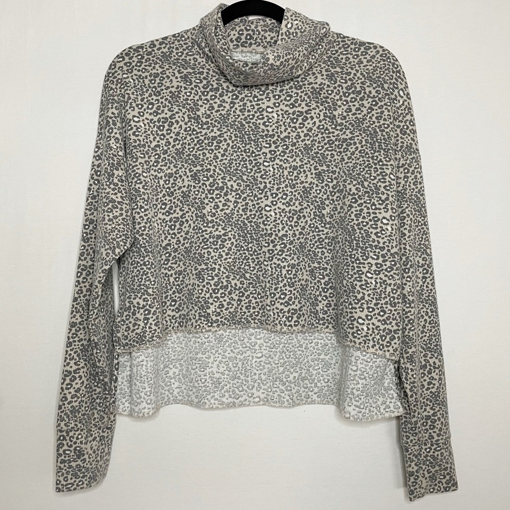 American Eagle Leopard Print Comfy Waffle Knit Oversized Boxy Turtleneck Top
